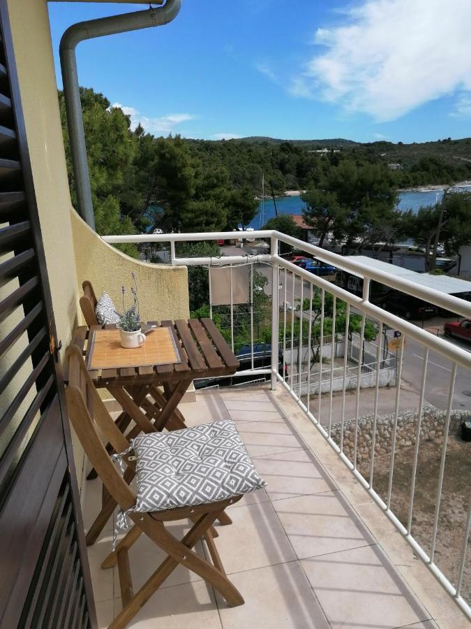 Apartment By The Beach Primošten Esterno foto